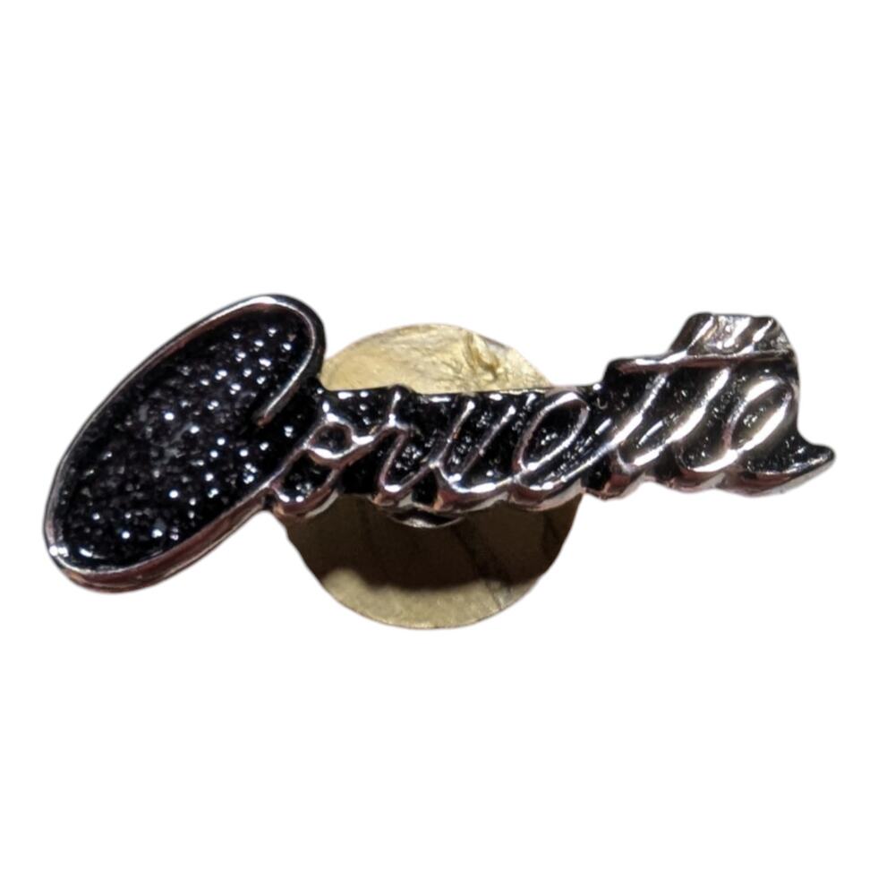 Vtg 1990s Corvette Classic Logo Silver Tone Enamel Push Back Lapel Hat Pin